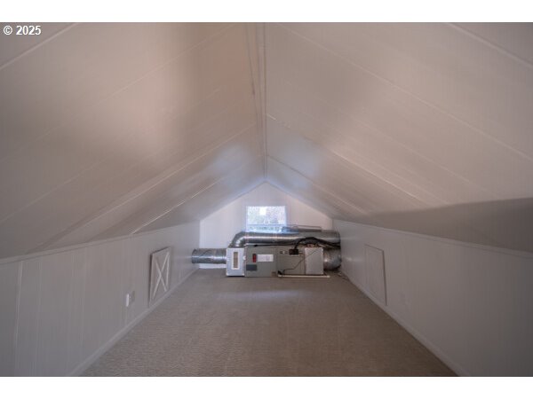 428 Elm Avenue Reedsport, OR 97467 - Photo 19 of 37 Bonus Room