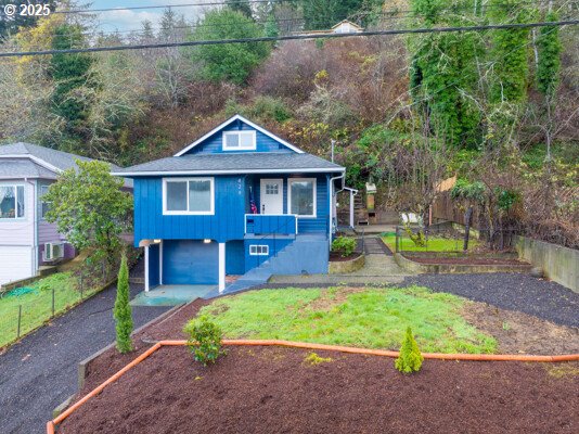 428 Elm Avenue Reedsport, OR 97467 - Photo 31 of 37 Exterior