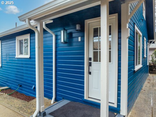 428 Elm Avenue Reedsport, OR 97467 - Photo 35 of 37 Exterior