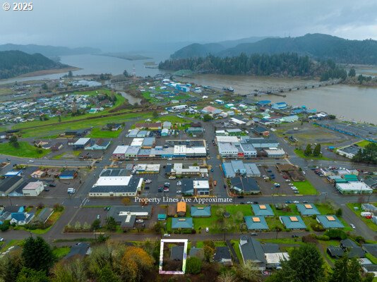 428 Elm Avenue Reedsport, OR 97467 - Photo 36 of 37 Drone View/UAV