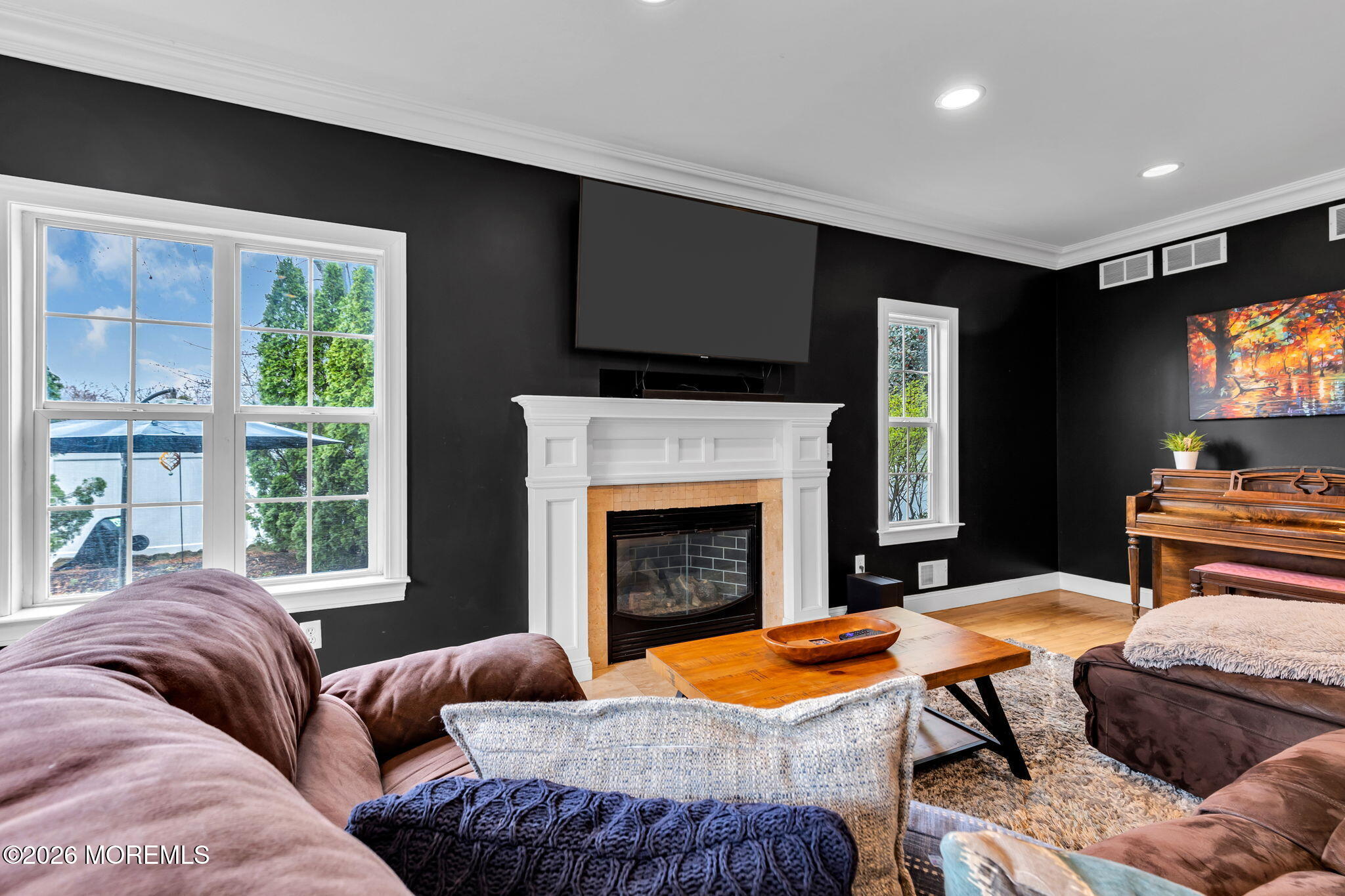 233 Edwards Avenue Long Branch, NJ 07740 - Photo 15 of 80 Living Rm3