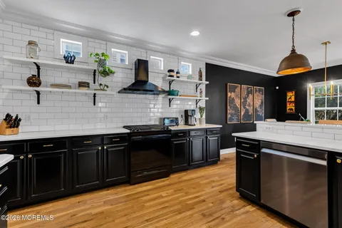 a view of a storage & utility room