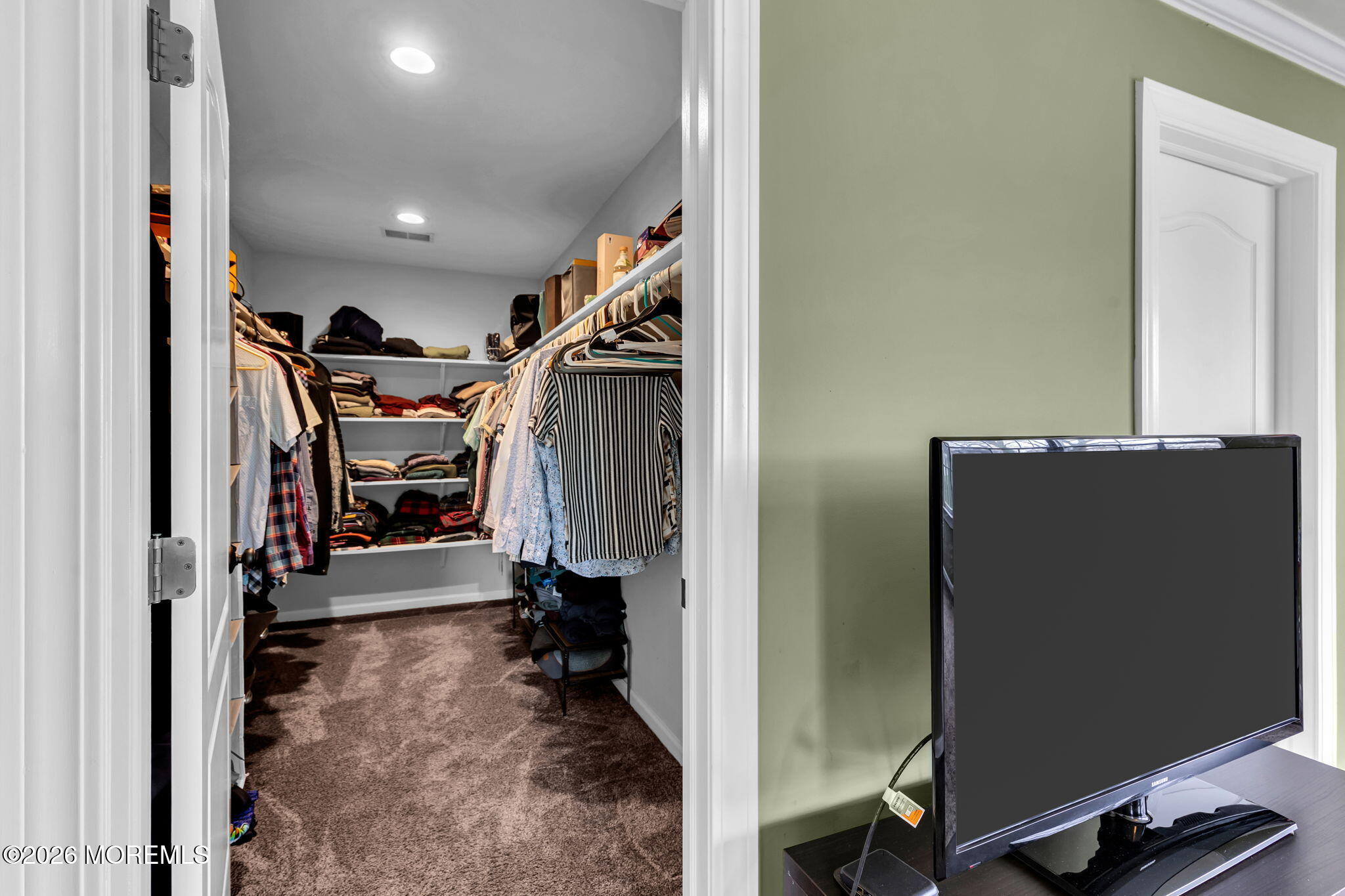 233 Edwards Avenue Long Branch, NJ 07740 - Photo 55 of 80 Ensuite Walk-in