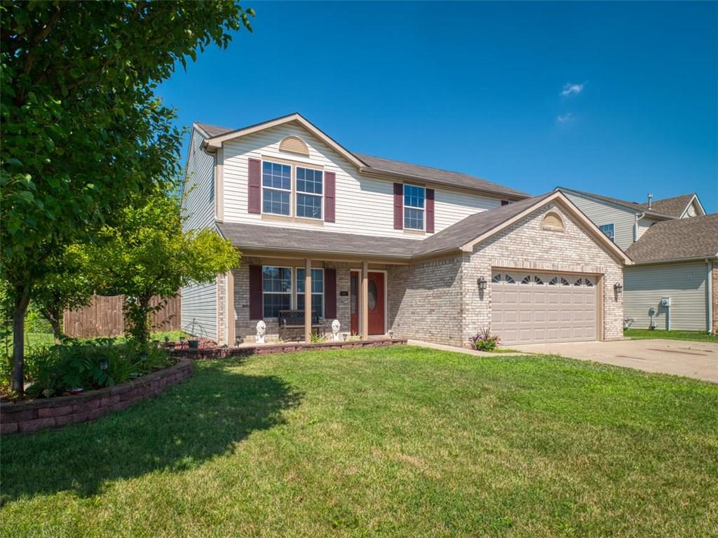 950 Weeping Way Lane Avon, IN 46123 - Photo 4 of 26