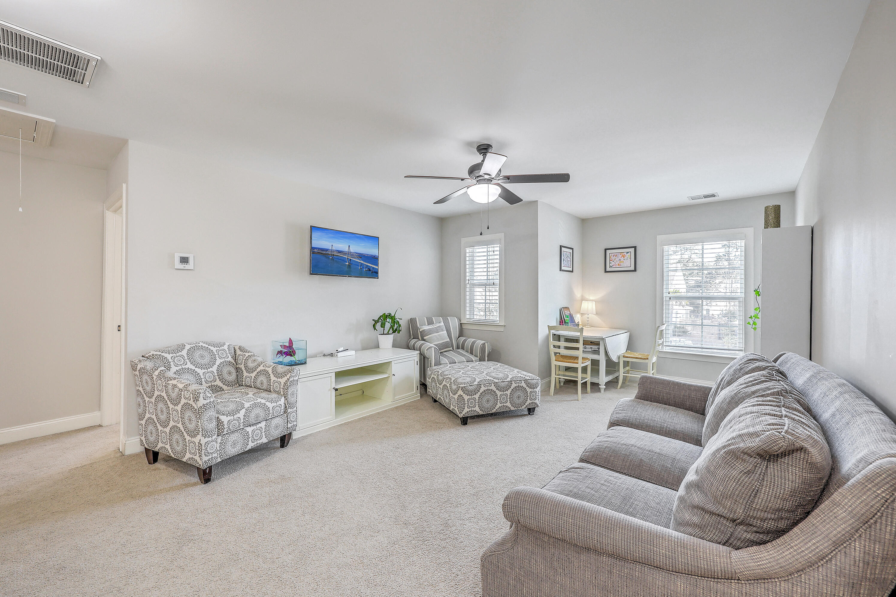 1031 Banker Court Mount Pleasant, SC 29429 - Photo 22 of 44 ZYN_5409_10_11_12_13_14_15