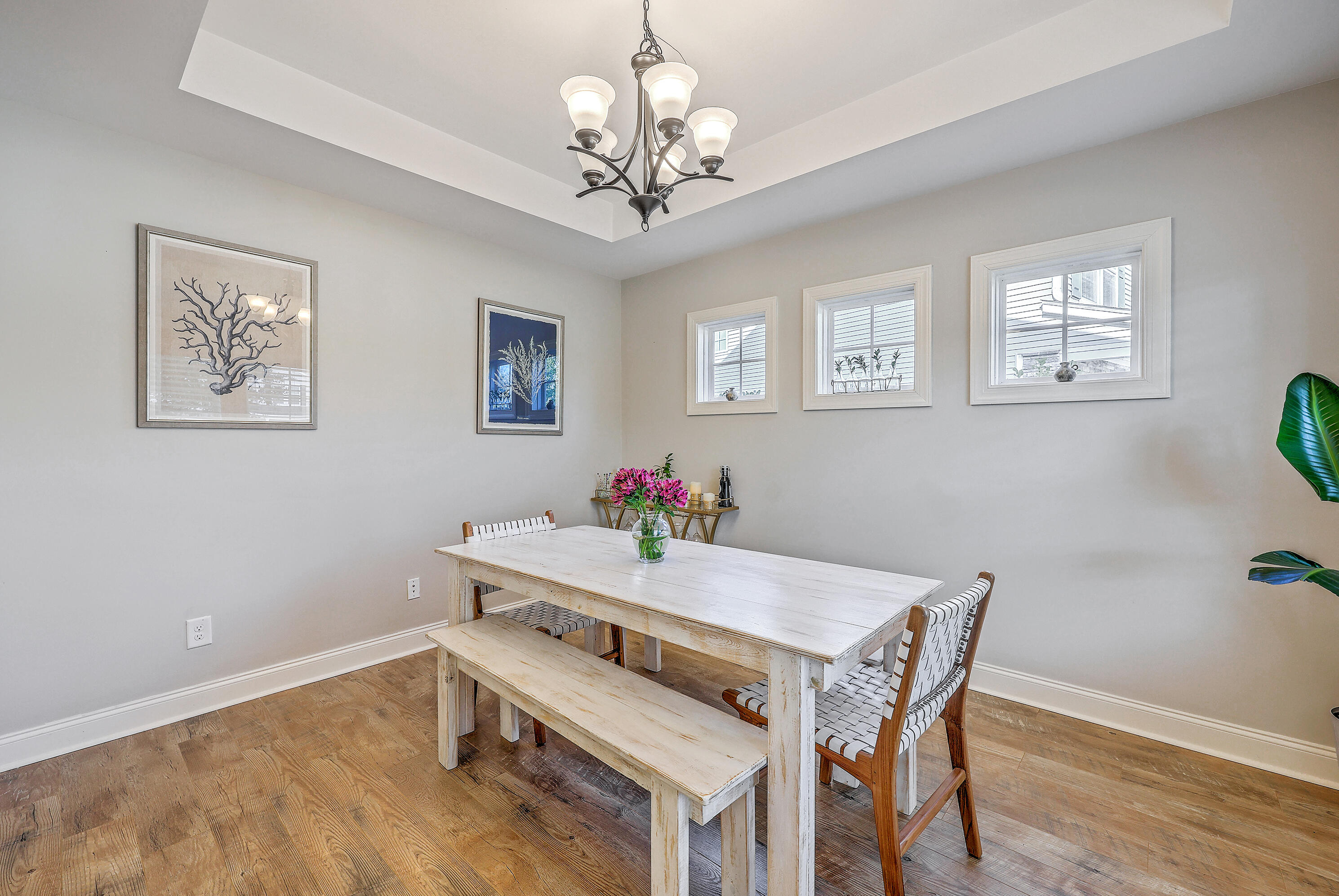 1031 Banker Court Mount Pleasant, SC 29429 - Photo 9 of 44 ZYN_5318_19_20_21_22_23_24