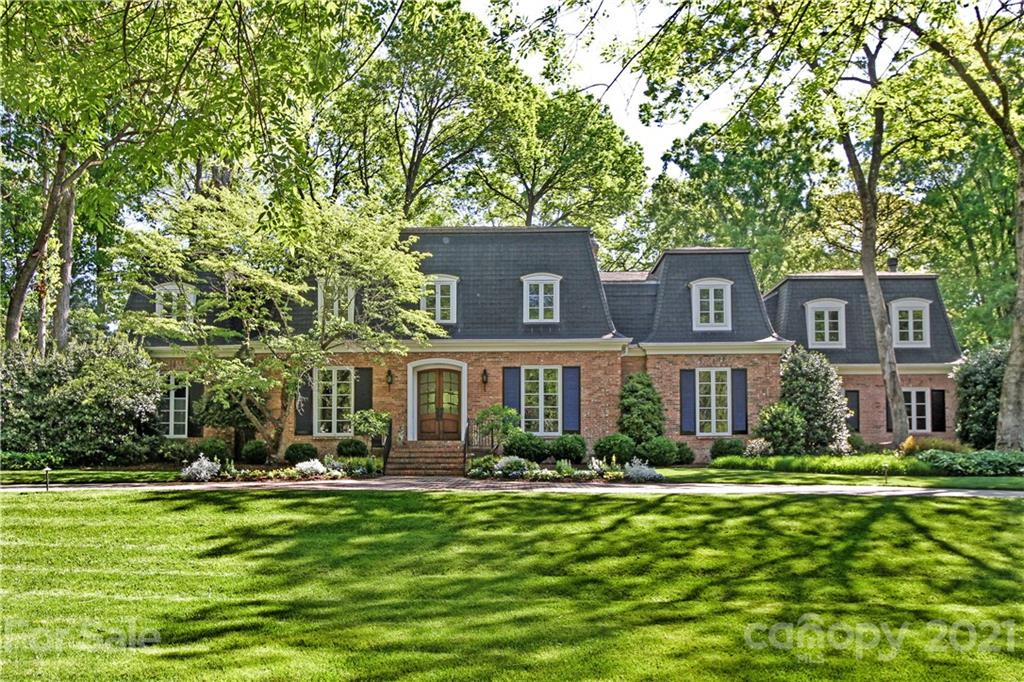 4015 Foxcroft Road Charlotte, NC 28211 - Photo 1 of 48 Gallery Image 1