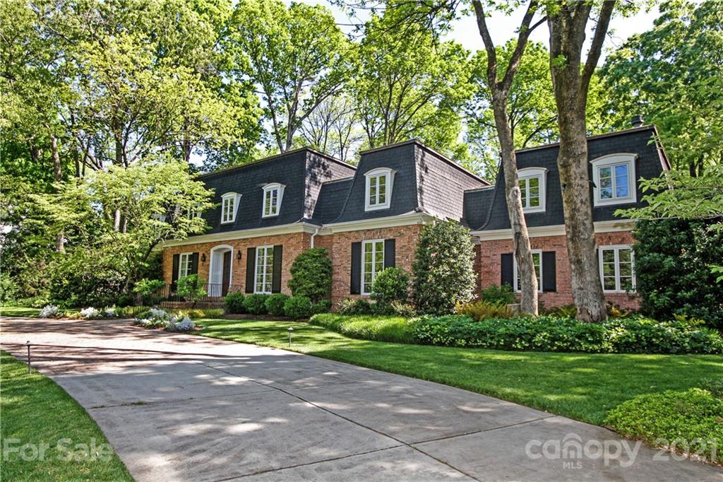 4015 Foxcroft Road Charlotte, NC 28211 - Photo 2 of 48 Gallery Image 2