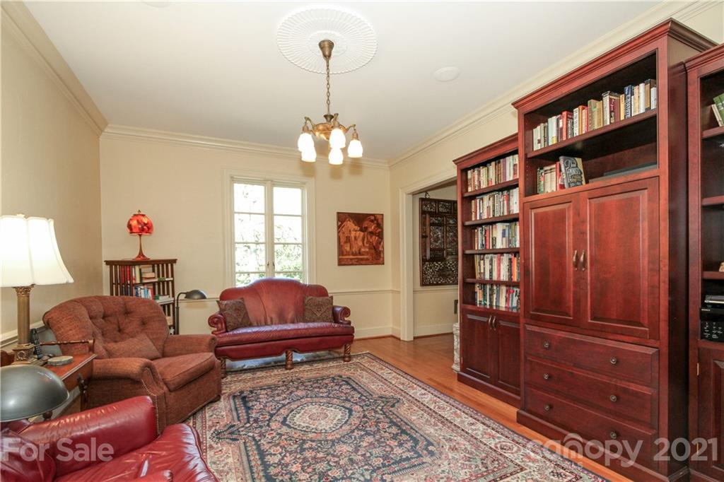 4015 Foxcroft Road Charlotte, NC 28211 - Photo 17 of 48 Gallery Image 17