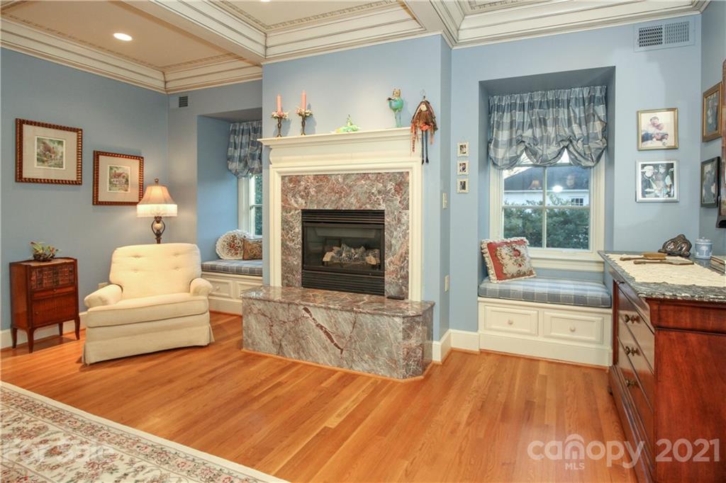 4015 Foxcroft Road Charlotte, NC 28211 - Photo 30 of 48 Gallery Image 30