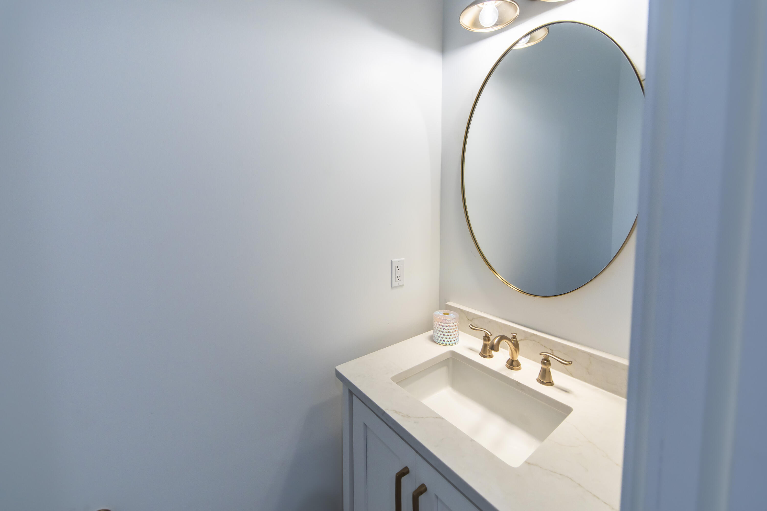 276 Clareon Dr Inlet Beach Inlet Beach, FL 32461 - Photo 29 of 38 Powder Room