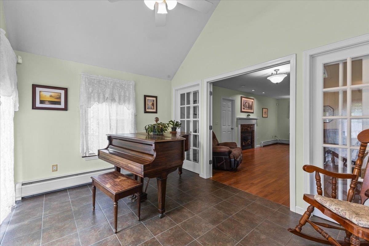 887 Barnes Road Hyde Park, VT 05655 - Photo 10 of 34