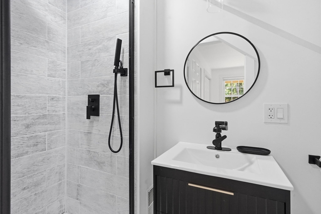 474 Glendale Road Hampden, MA 01036 - Photo 23 of 29 Gallery Image 23