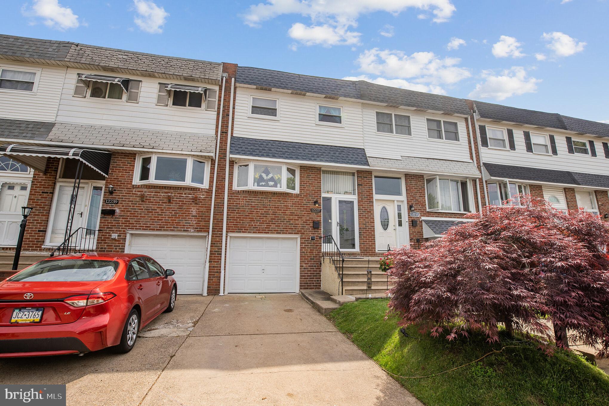 12237 Rambler Road Philadelphia, PA 19154 - Photo 1 of 30