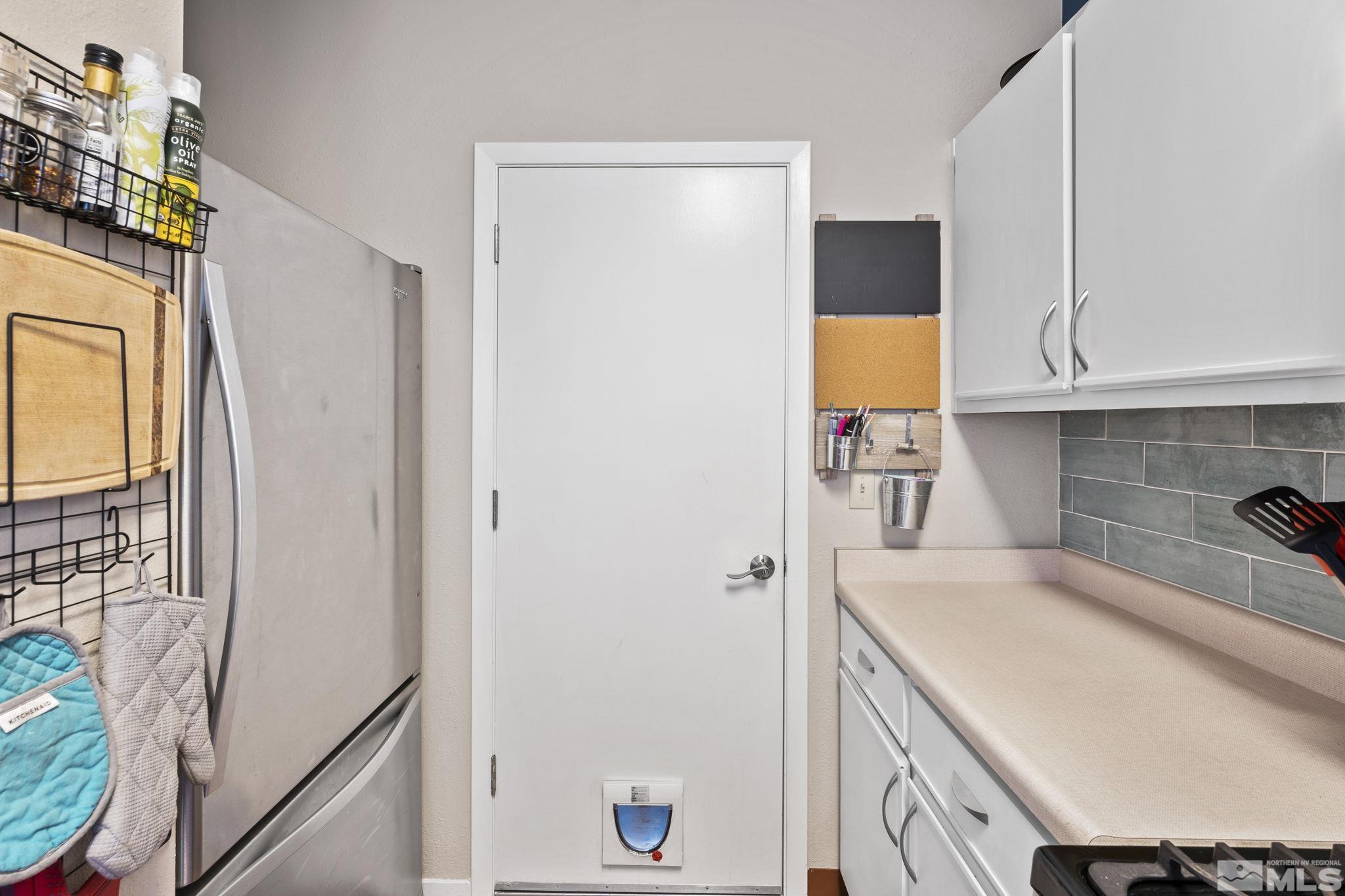 4391 Loreto Lane Reno, NV 89502 - Photo 17 of 39 a utility room with dryer and washer