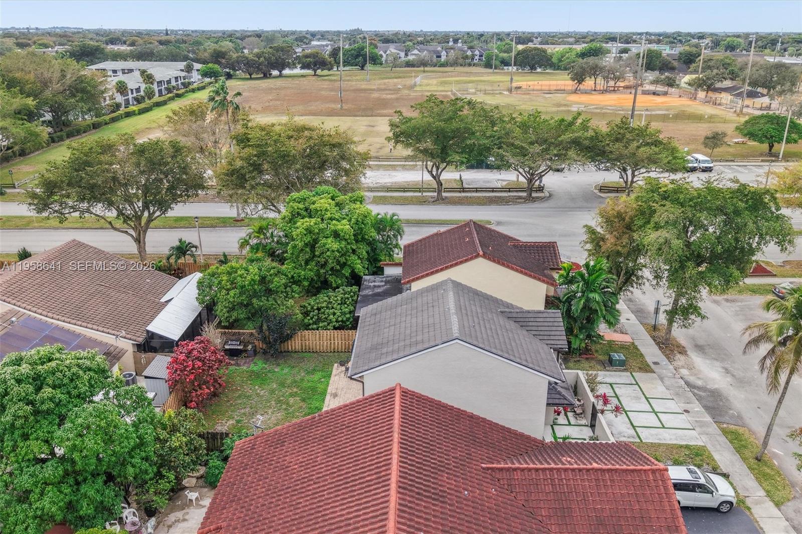 9645 Southwest 151st Avenue Miami, FL 33196 - Photo 26 of 33