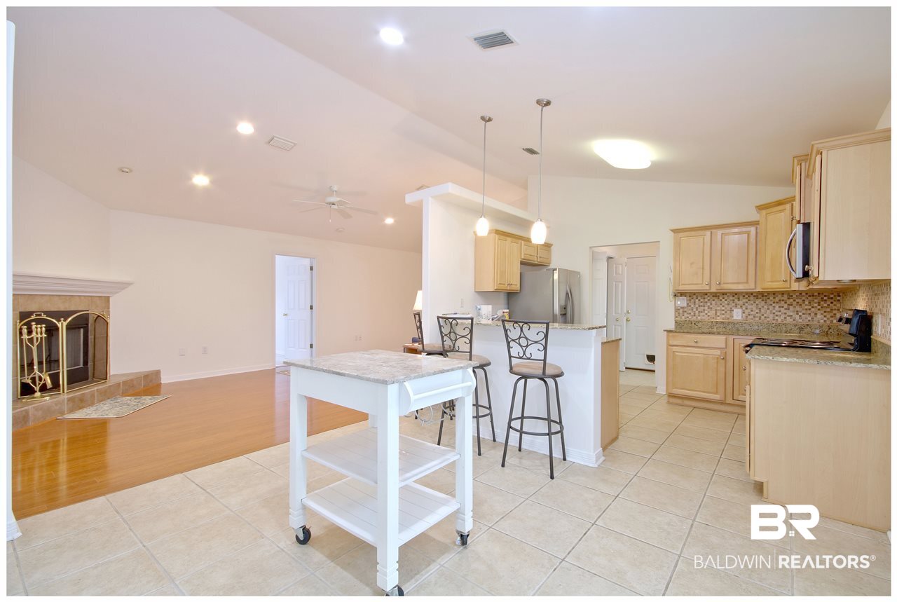 7040 Raintree Lane Gulf Shores, AL 36542 - Photo 8 of 25