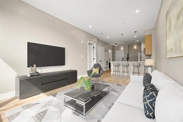 $3,200 | 70 Leo M Birmingham Parkway, Unit 306, Boston, MA 02135