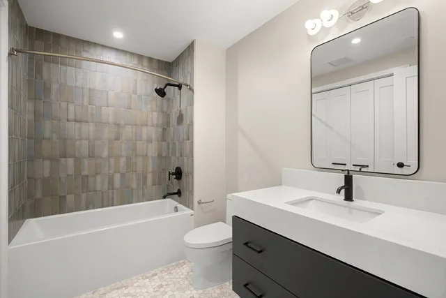 $3,200 | 70 Leo M Birmingham Parkway, Unit 306, Boston, MA 02135