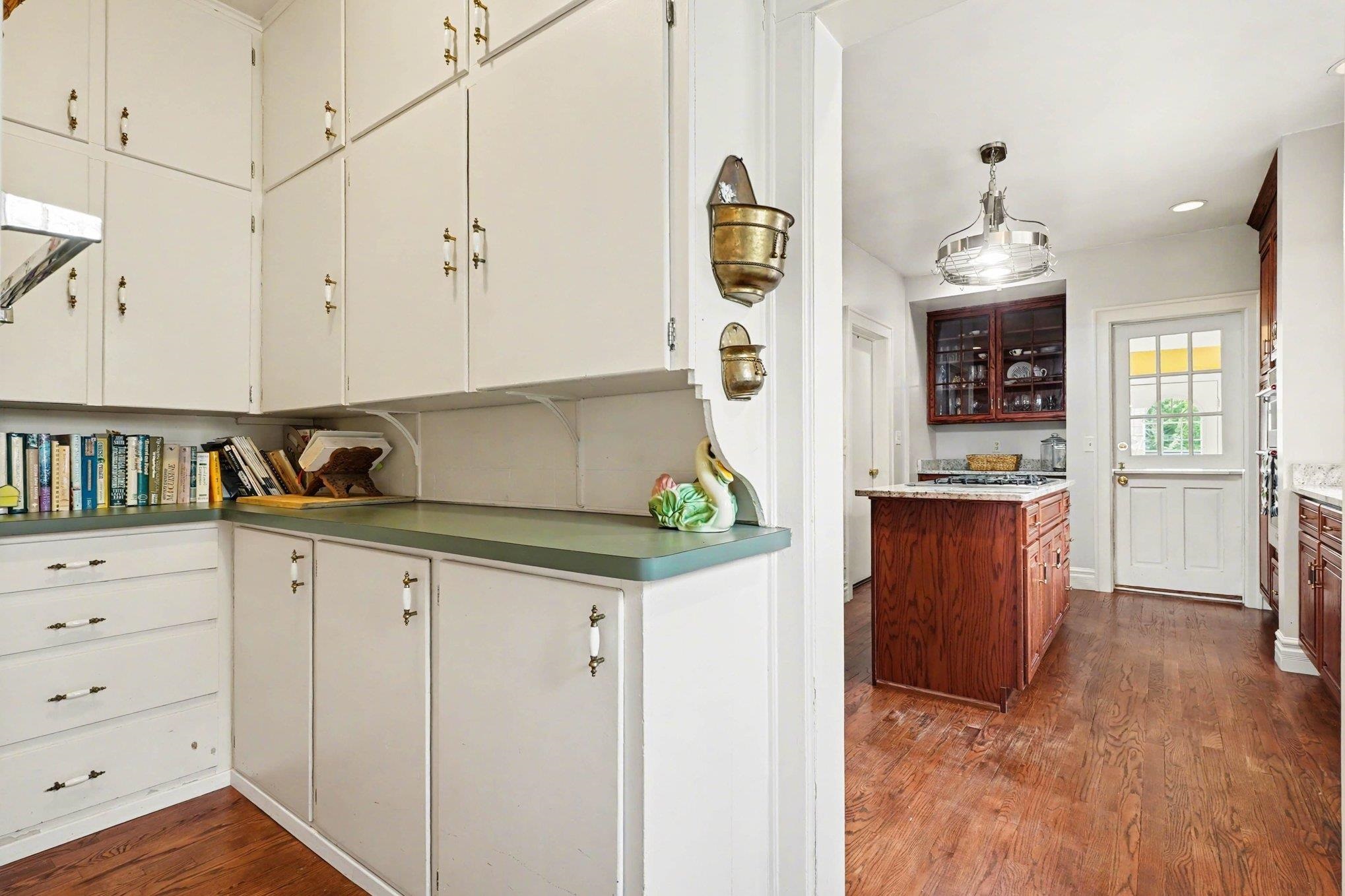 2160 Center Avenue Bay City, MI 48708 - Photo 13 of 50