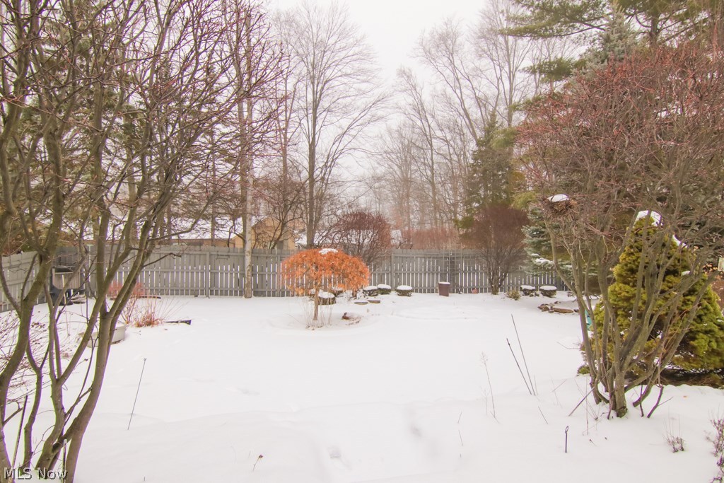 17032 Woodleaf Road Strongsville, OH 44136 - Photo 30 of 35 Gallery Image 30
