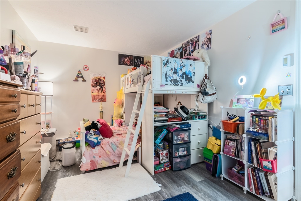 11 Gibbs Street, Unit H113 Worcester, MA 01607 - Photo 13 of 16