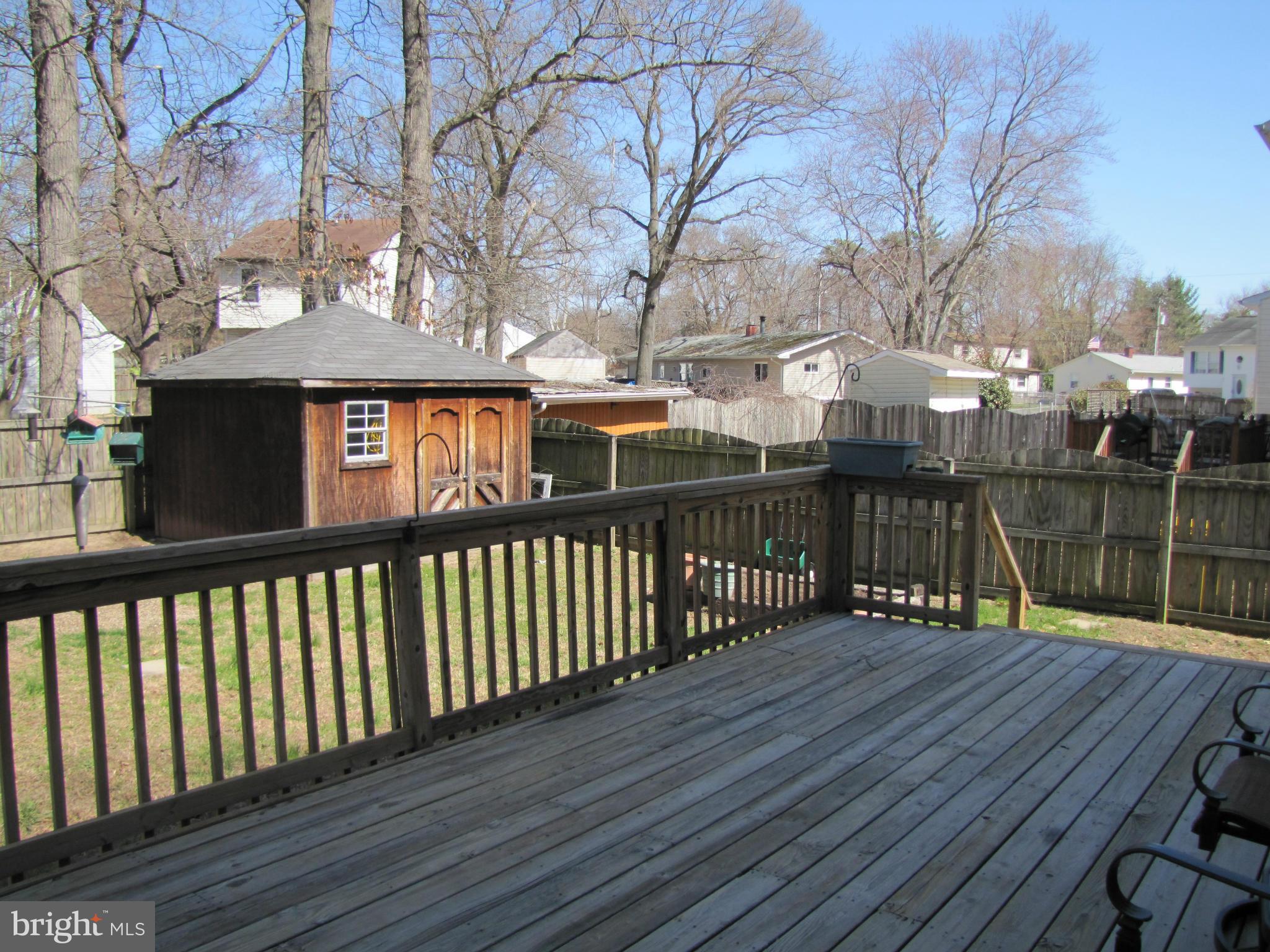 7787 West Shore Road Pasadena, MD 21122 - Photo 22 of 26 Deck