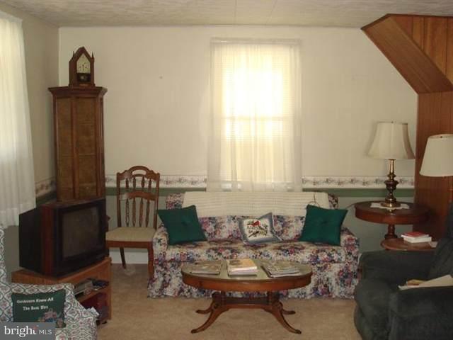123 Forge Road Boiling Springs, PA 17007 - Photo 2 of 6 Gallery Image 2