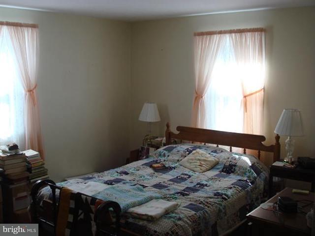 123 Forge Road Boiling Springs, PA 17007 - Photo 5 of 6 Gallery Image 5