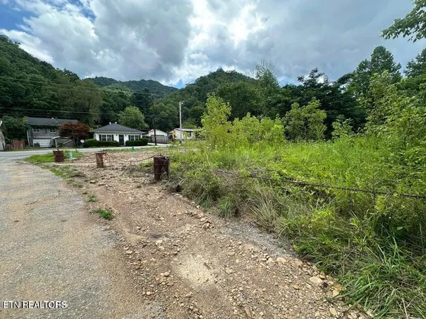$75,000 | Ky-219, Wallins Creek, KY 40873