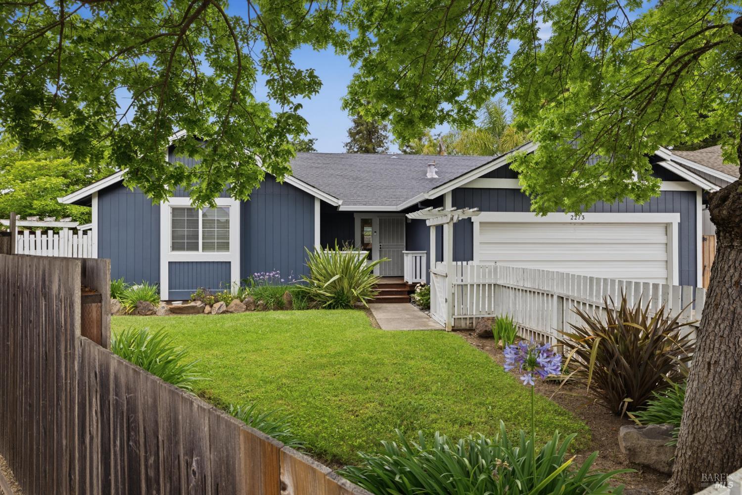 2273 White Chapel Court Santa Rosa, CA 95401 - Photo 3 of 59