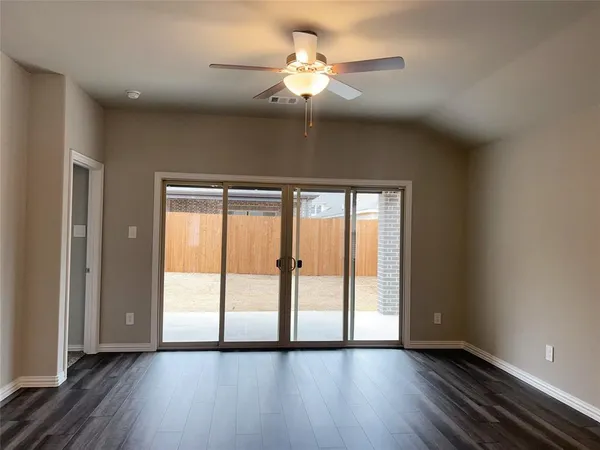 $2,295 | 1206 Corkwood Drive, Melissa, TX 75454