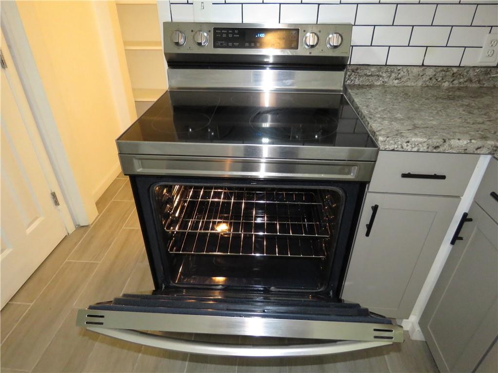 37 Peyton Place Southwest Atlanta, GA 30311 - Photo 11 of 28