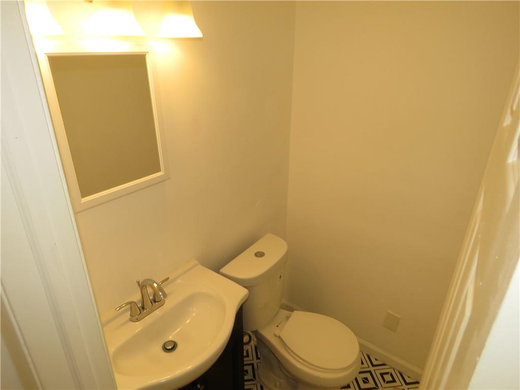 37 Peyton Place Southwest Atlanta, GA 30311 - Photo 13 of 28