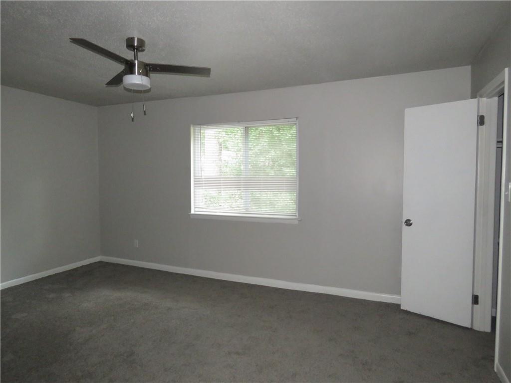 37 Peyton Place Southwest Atlanta, GA 30311 - Photo 16 of 28