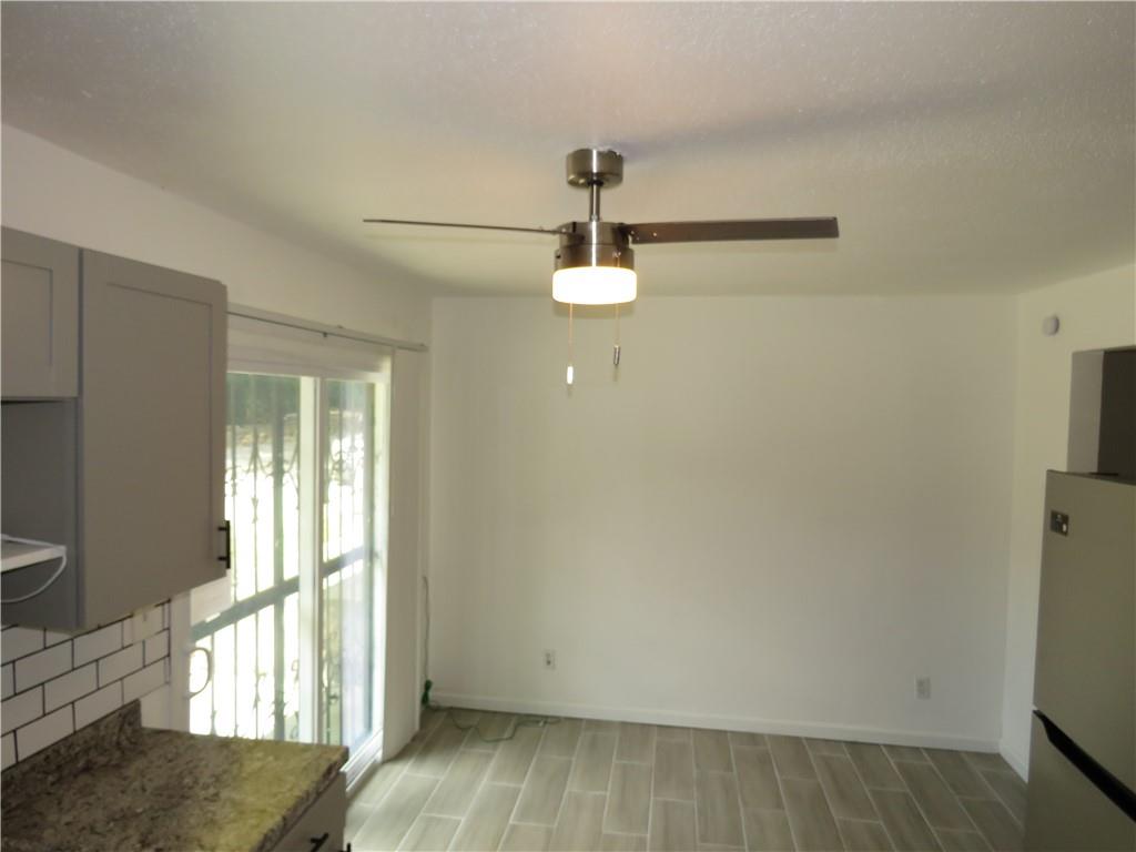 37 Peyton Place Southwest Atlanta, GA 30311 - Photo 6 of 28