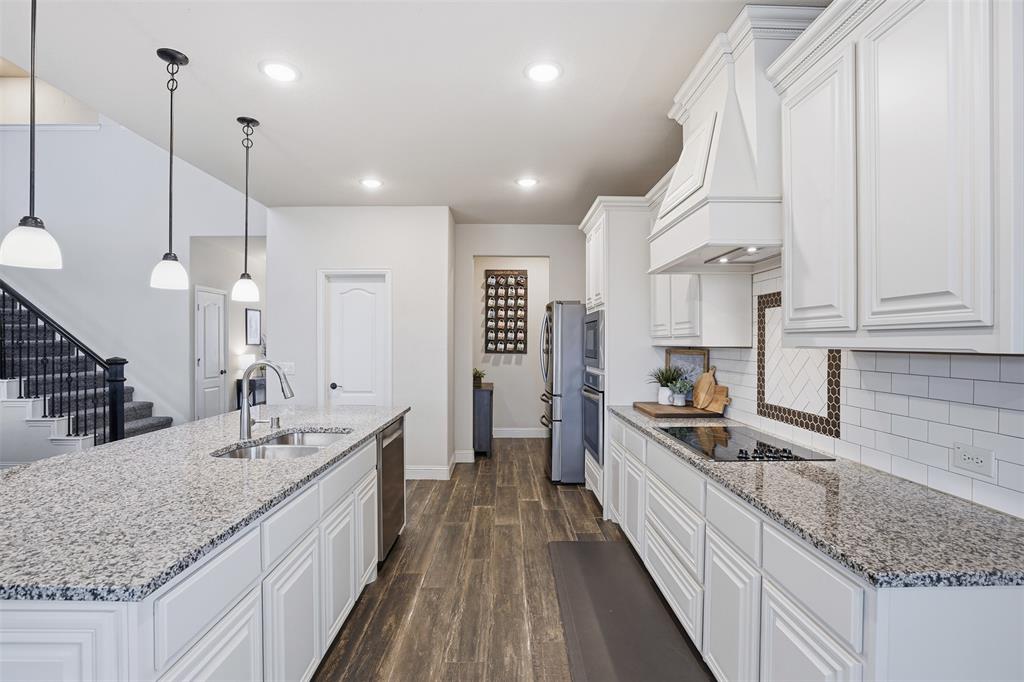 4002 Grove Valley Road Midlothian, TX 76065 - Photo 13 of 40
