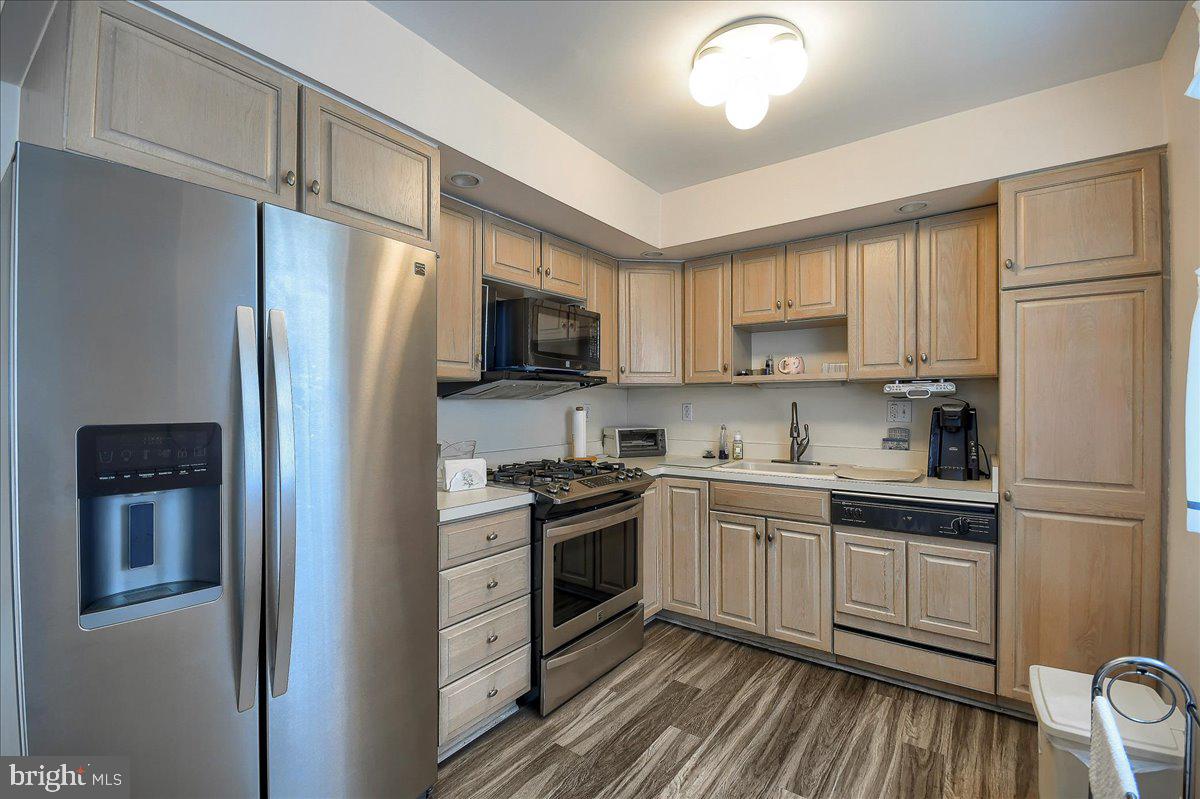 3816 Fairdale Road Philadelphia, PA 19154 - Photo 13 of 32 Gallery Image 13