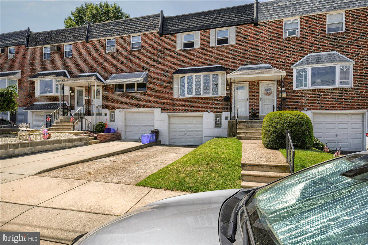 3816 Fairdale Road Philadelphia, PA 19154 - Photo 2 of 32 Gallery Image 2