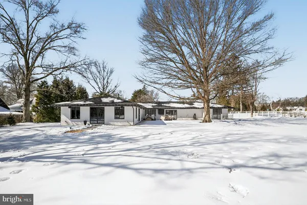 $959,000 | 4304 Bridgeboro Road, Moorestown, NJ 08057