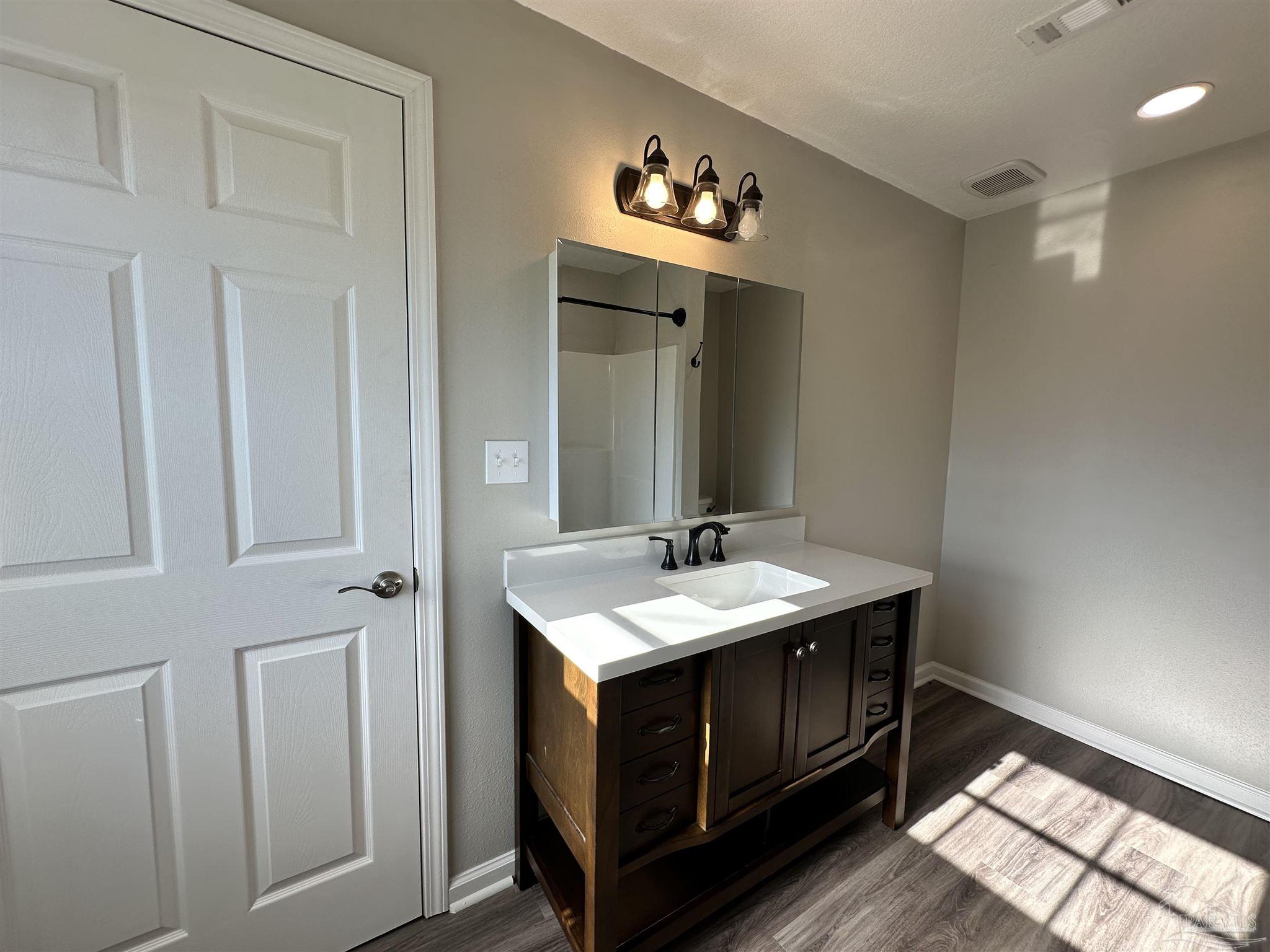 31 West Cottage Street Century, FL 32535 - Photo 24 of 36