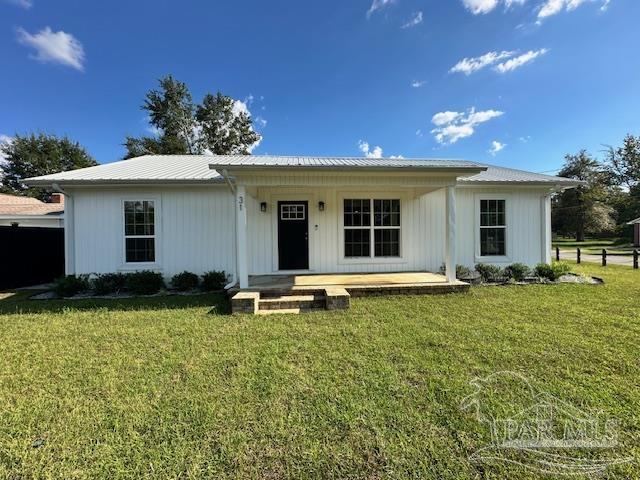 31 West Cottage Street Century, FL 32535 - Photo 3 of 36