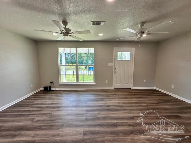 31 West Cottage Street Century, FL 32535 - Photo 10 of 36