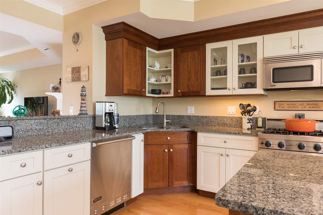 19 Bridge Street, Unit 5 Kittery, ME 03904 - Photo 12 of 38