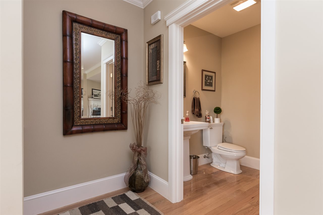 19 Bridge Street, Unit 5 Kittery, ME 03904 - Photo 25 of 38