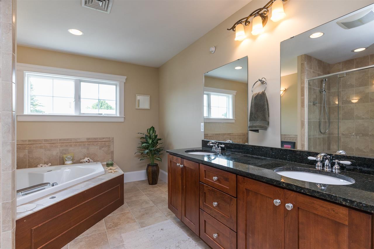19 Bridge Street, Unit 5 Kittery, ME 03904 - Photo 32 of 38