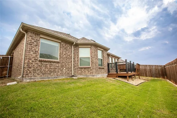 $2,800 | 313 Crescent Avenue, Melissa, TX 75454