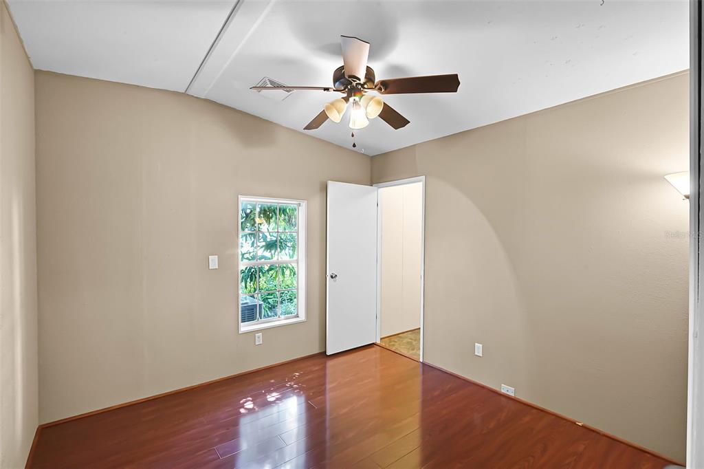 14228 Mistletoe Way Astatula, FL 34705 - Photo 19 of 41