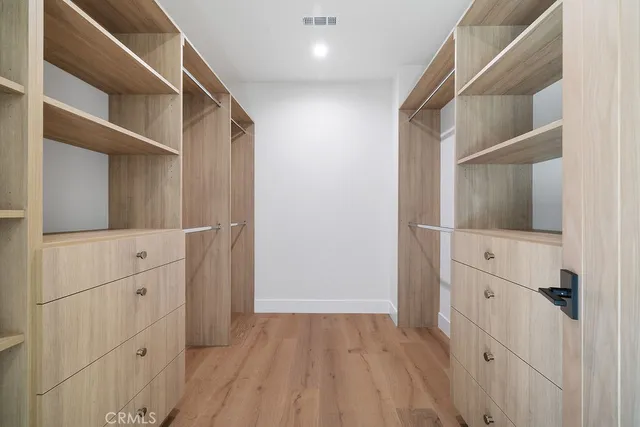 $2,425,000 | 4831 Sancola Avenue, Toluca Lake, CA 91601