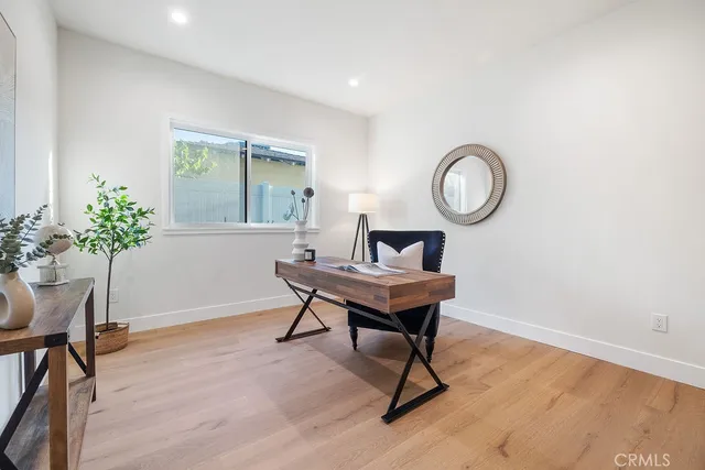 $2,425,000 | 4831 Sancola Avenue, Toluca Lake, CA 91601
